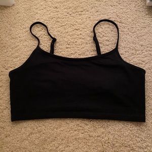 Arie Chill sports bra